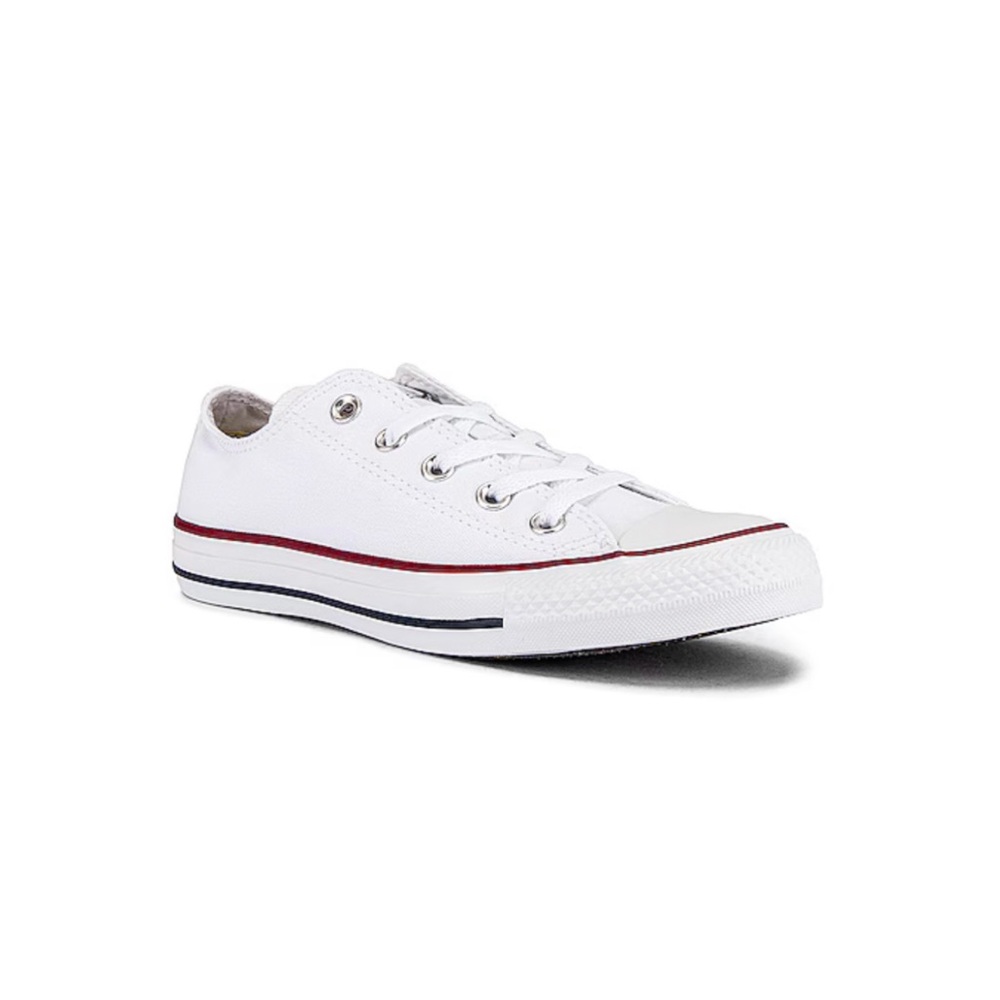 Converse Chuck Taylor All Star Sneaker in Optical White, size 6 women - Picture 2 of 11